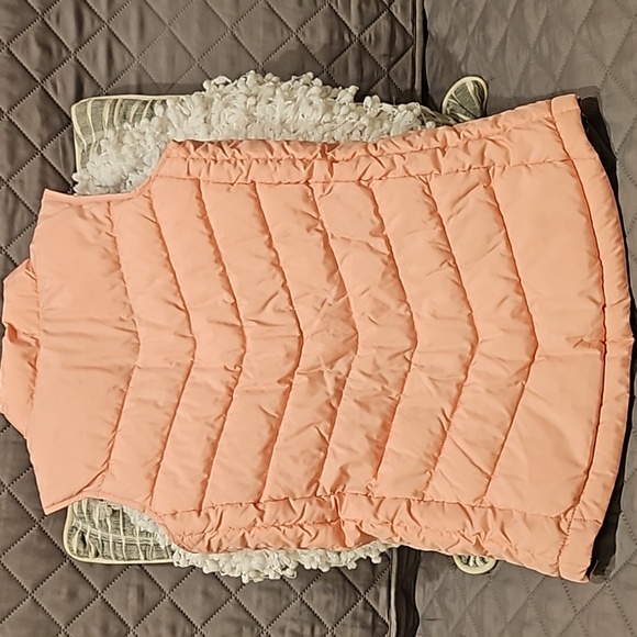 Gap Vest - Picture 15 of 17